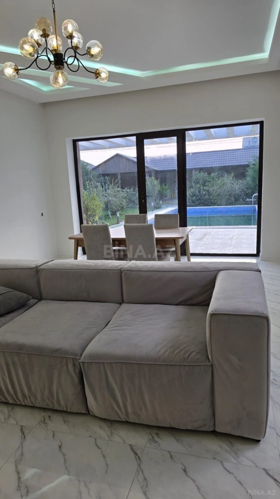 Satılır 4 otaqlı həyət evi 125 m²