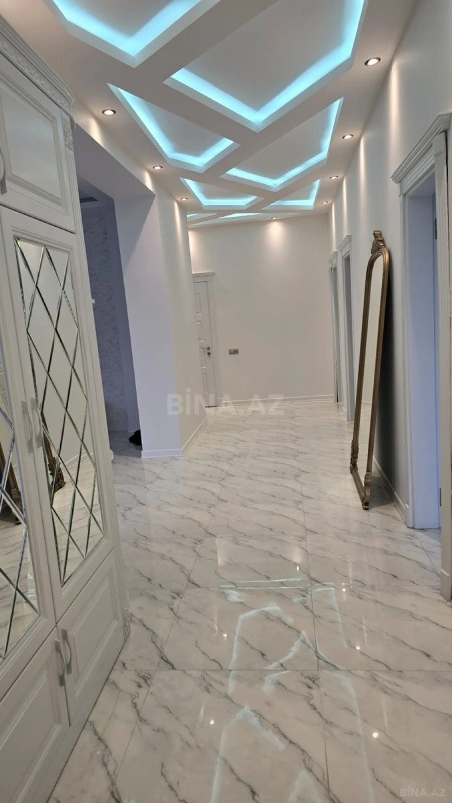 Satılır 4 otaqlı həyət evi 125 m²