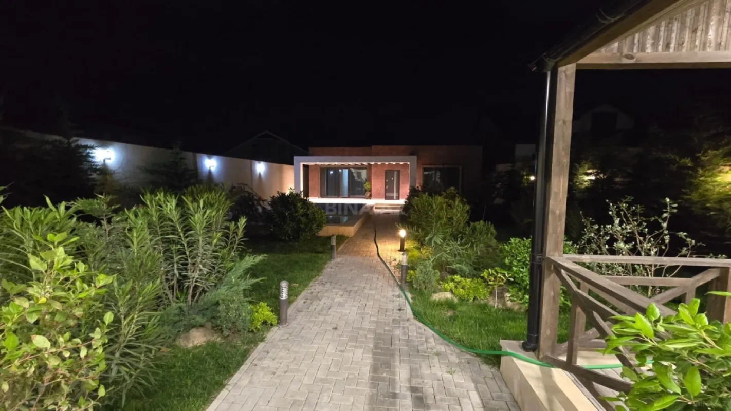 Satılır 4 otaqlı həyət evi 125 m²