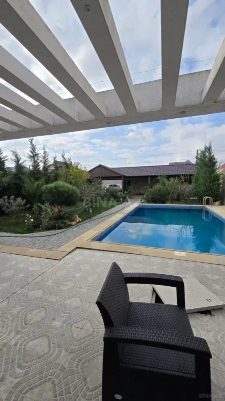 Satılır 4 otaqlı həyət evi 125 m²