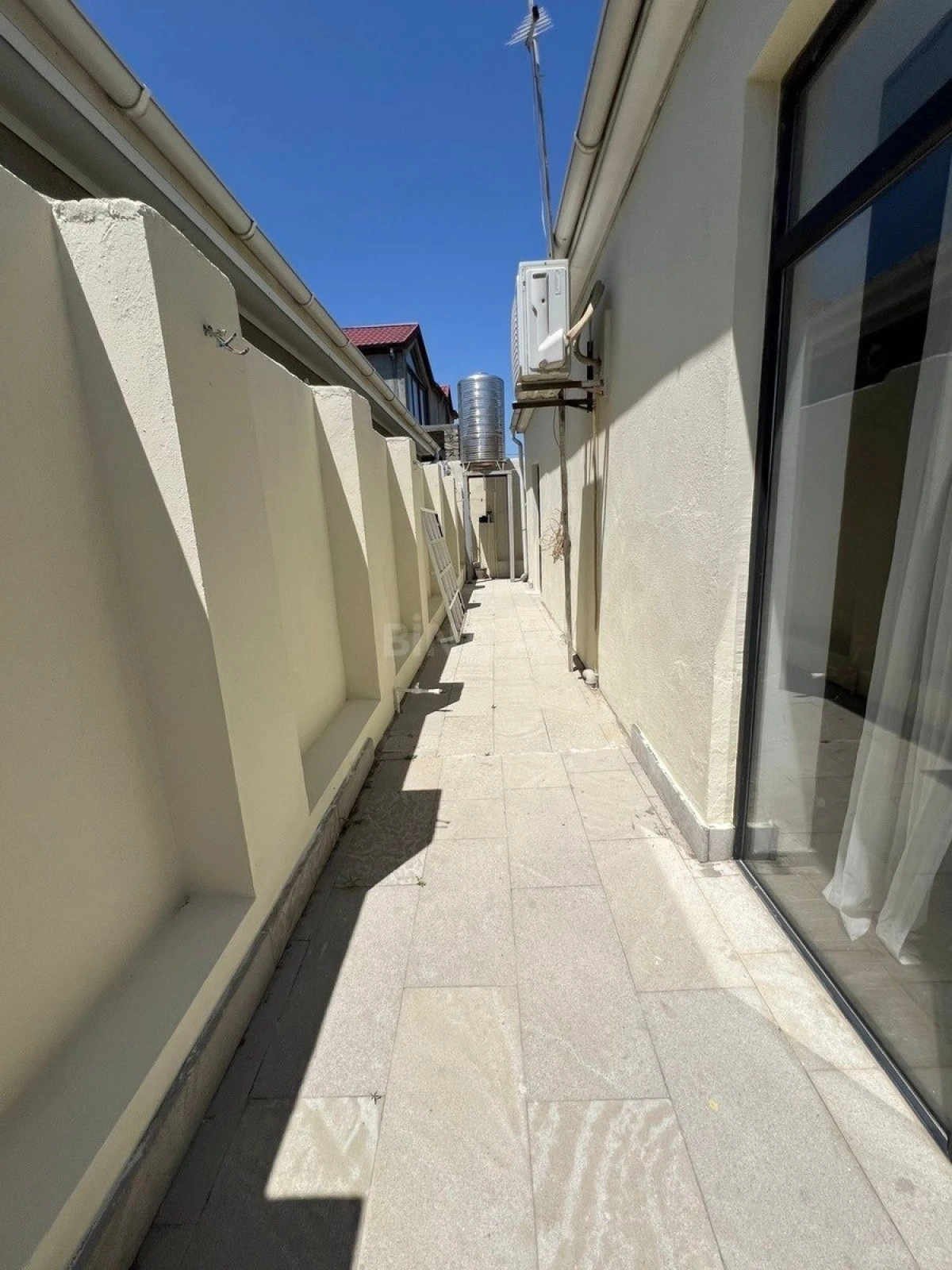 Satılır 3 otaqlı həyət evi 100 m²