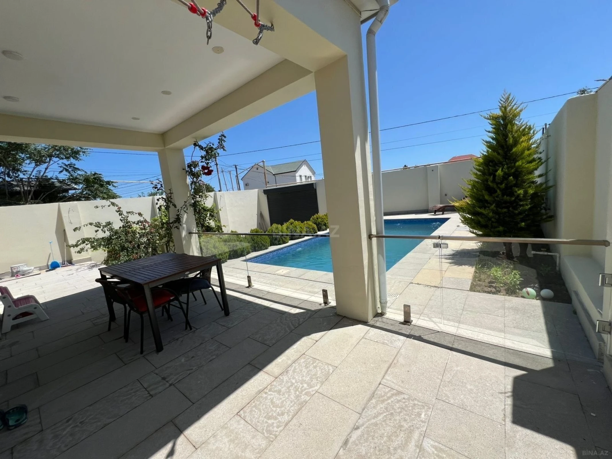 Satılır 3 otaqlı həyət evi 100 m²