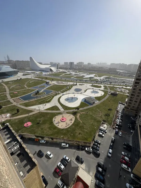 Kirayə verilir 2 otaqlı mənzil 70 m²