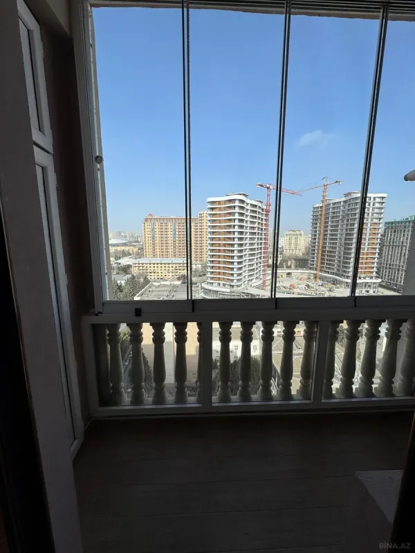 Kirayə verilir 2 otaqlı mənzil 70 m²