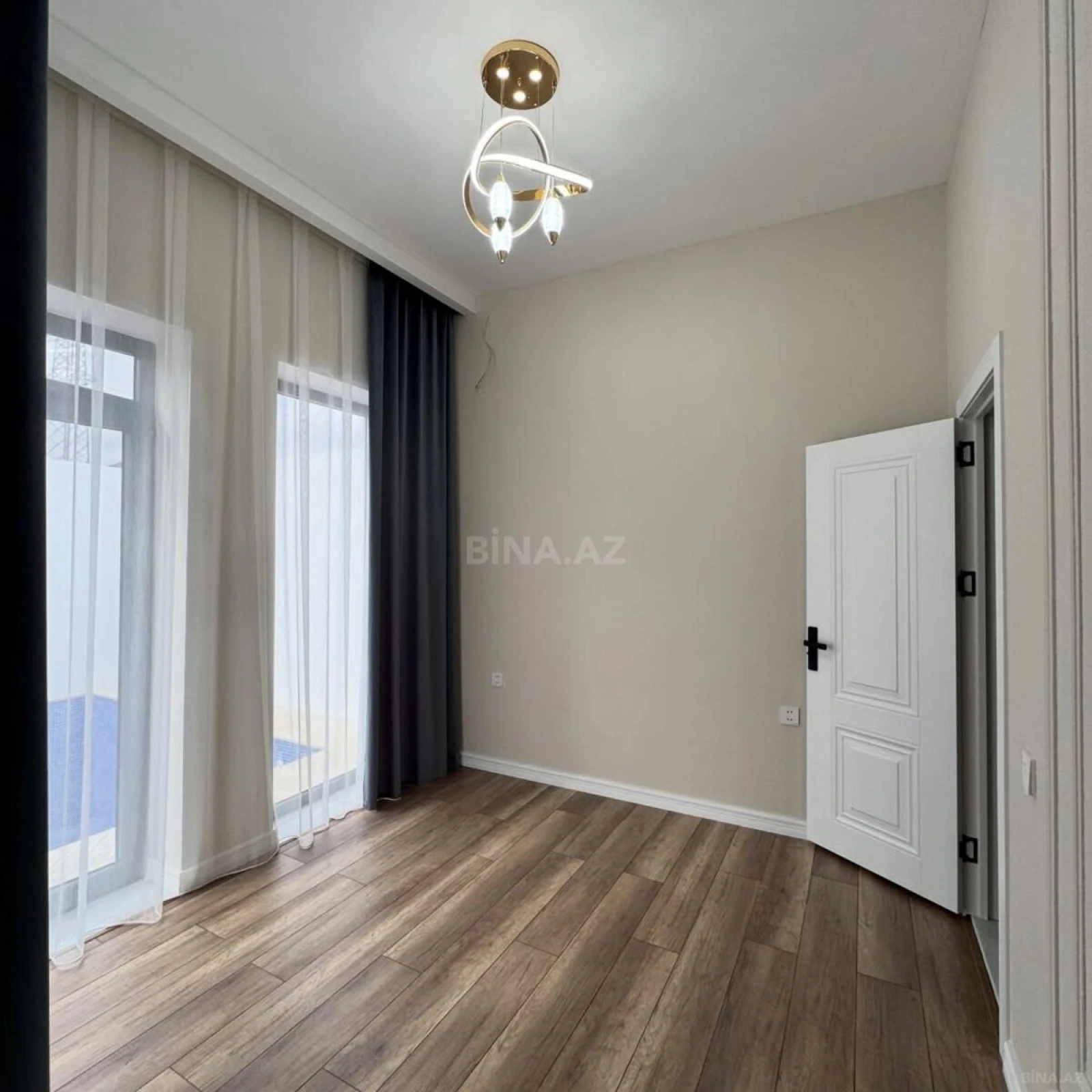 Satılır 4 otaqlı həyət evi 120 m²