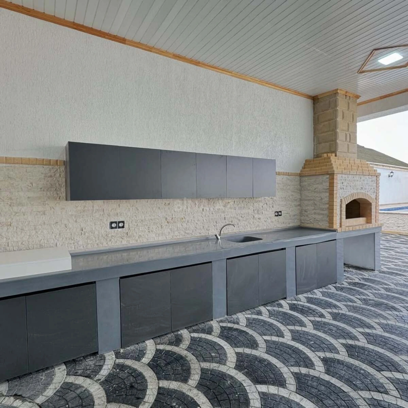 Satılır 4 otaqlı həyət evi 170 m²