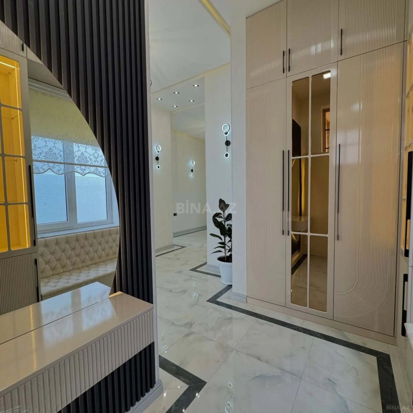 Satılır 4 otaqlı həyət evi 170 m²