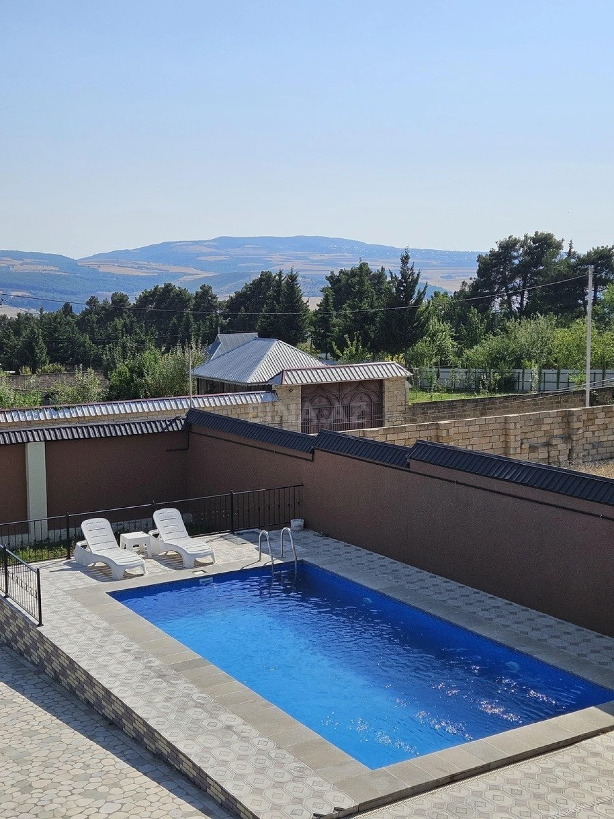 Kirayə verilir 5 otaqlı həyət evi 300 m²