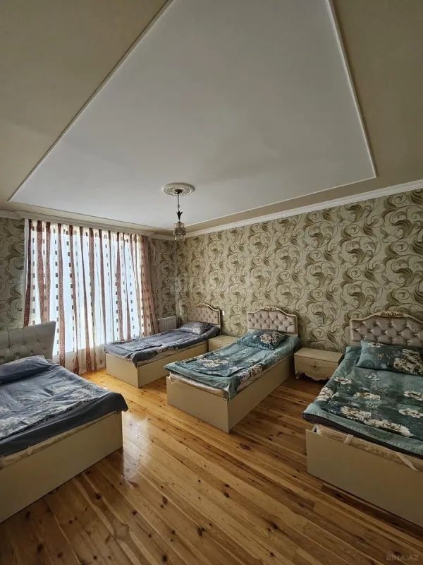Kirayə verilir 5 otaqlı həyət evi 300 m²