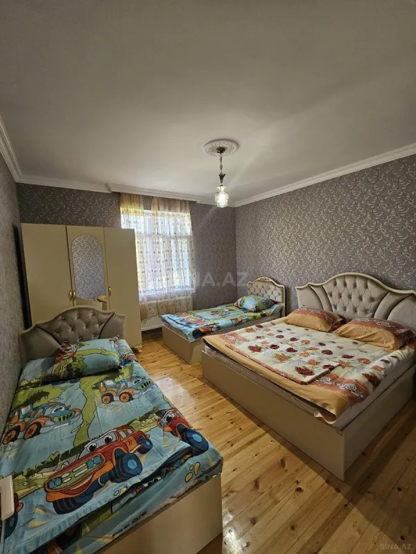 Kirayə verilir 5 otaqlı həyət evi 300 m²