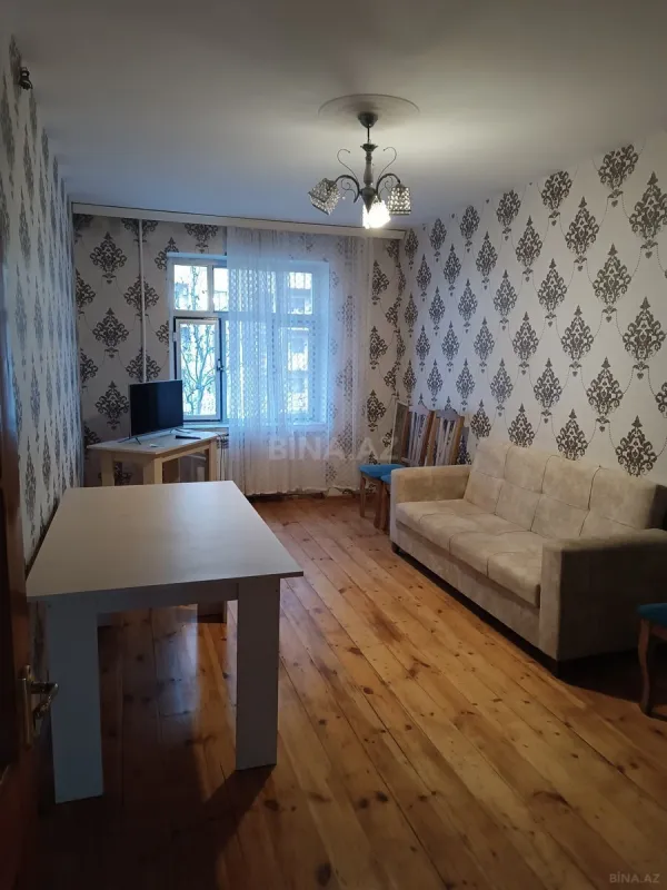 Kirayə verilir 3 otaqlı mənzil 80 m²