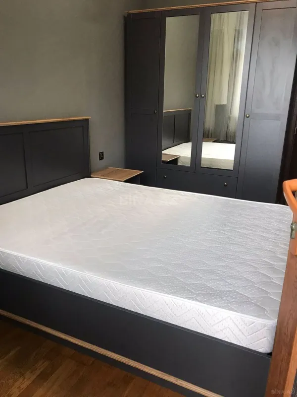 Kirayə verilir 2 otaqlı mənzil 60 m²