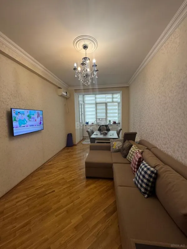 Satılır 2 otaqlı mənzil 50 m²