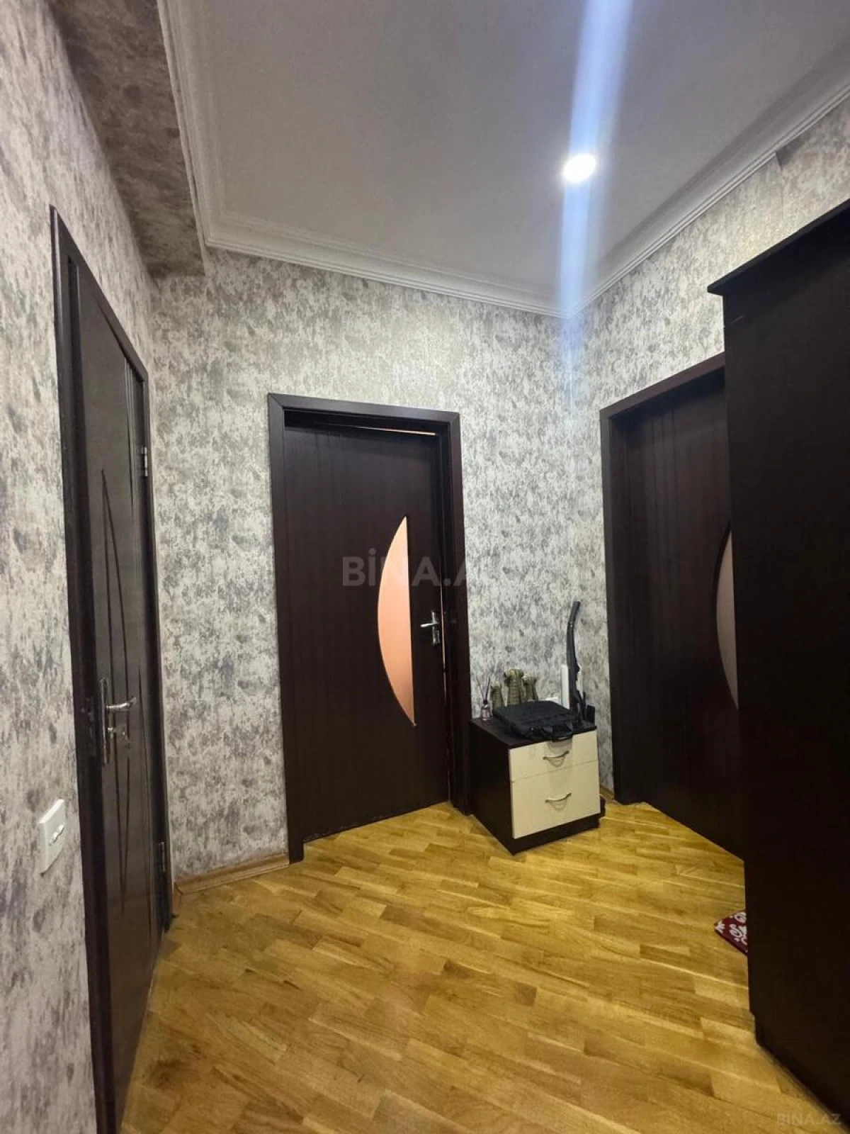 Satılır 2 otaqlı mənzil 50 m²