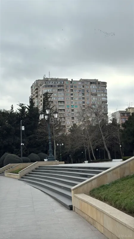 Satılır 2 otaqlı mənzil 50 m²