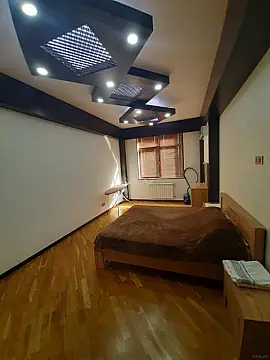 Satılır 2 otaqlı mənzil 93 m²