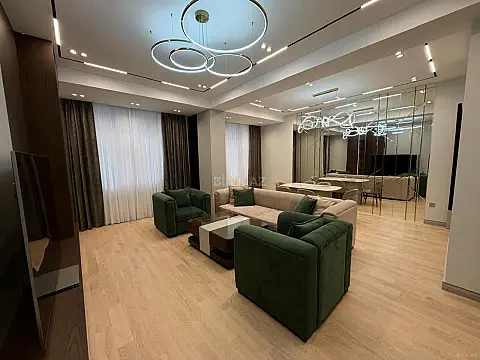 Kirayə verilir 3 otaqlı mənzil 140 m² — Bakı 3 otaq 140.00 m²