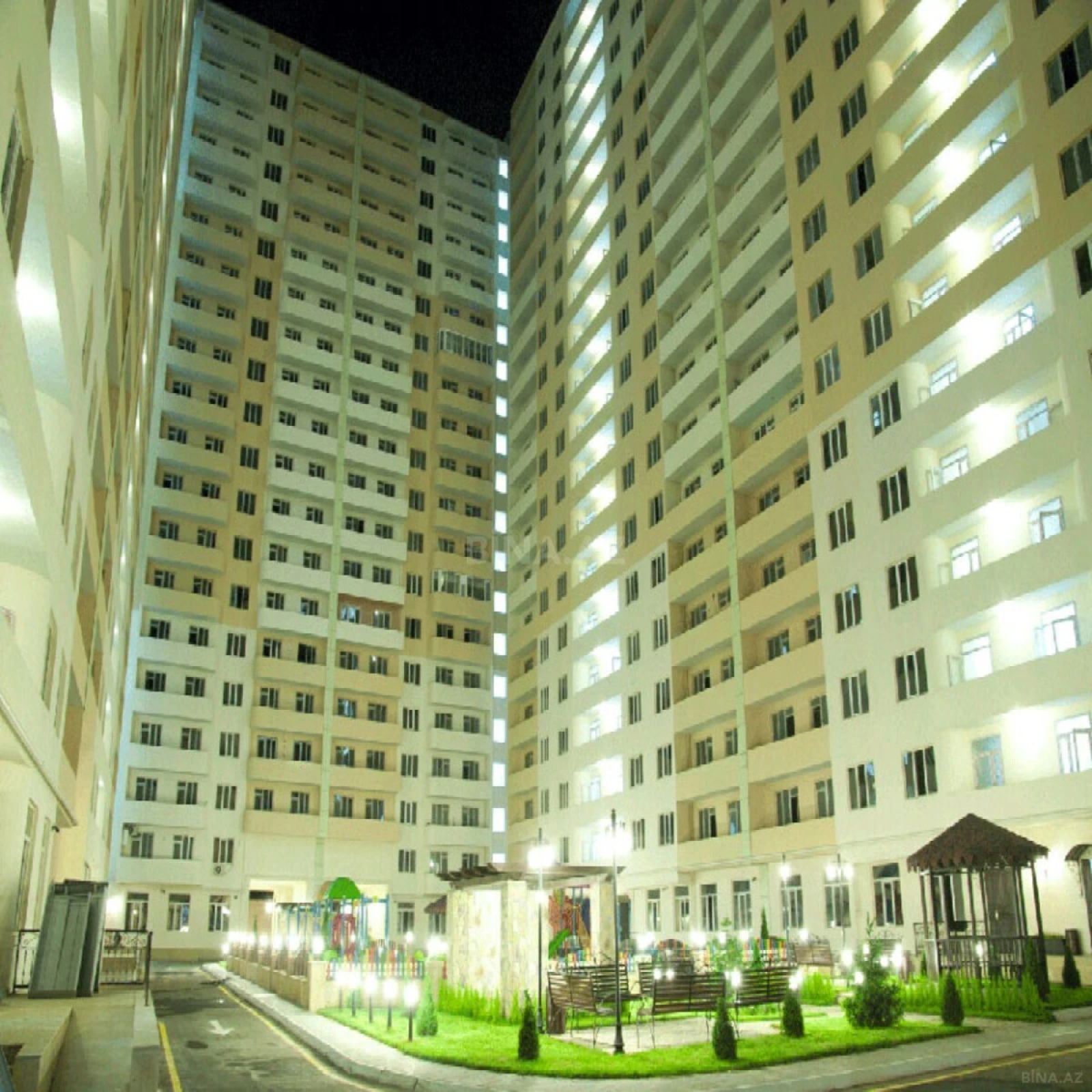 Satılır 2 otaqlı mənzil 75 m²