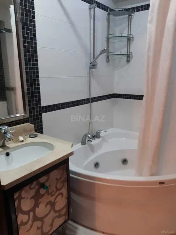 Satılır 2 otaqlı mənzil 75 m²