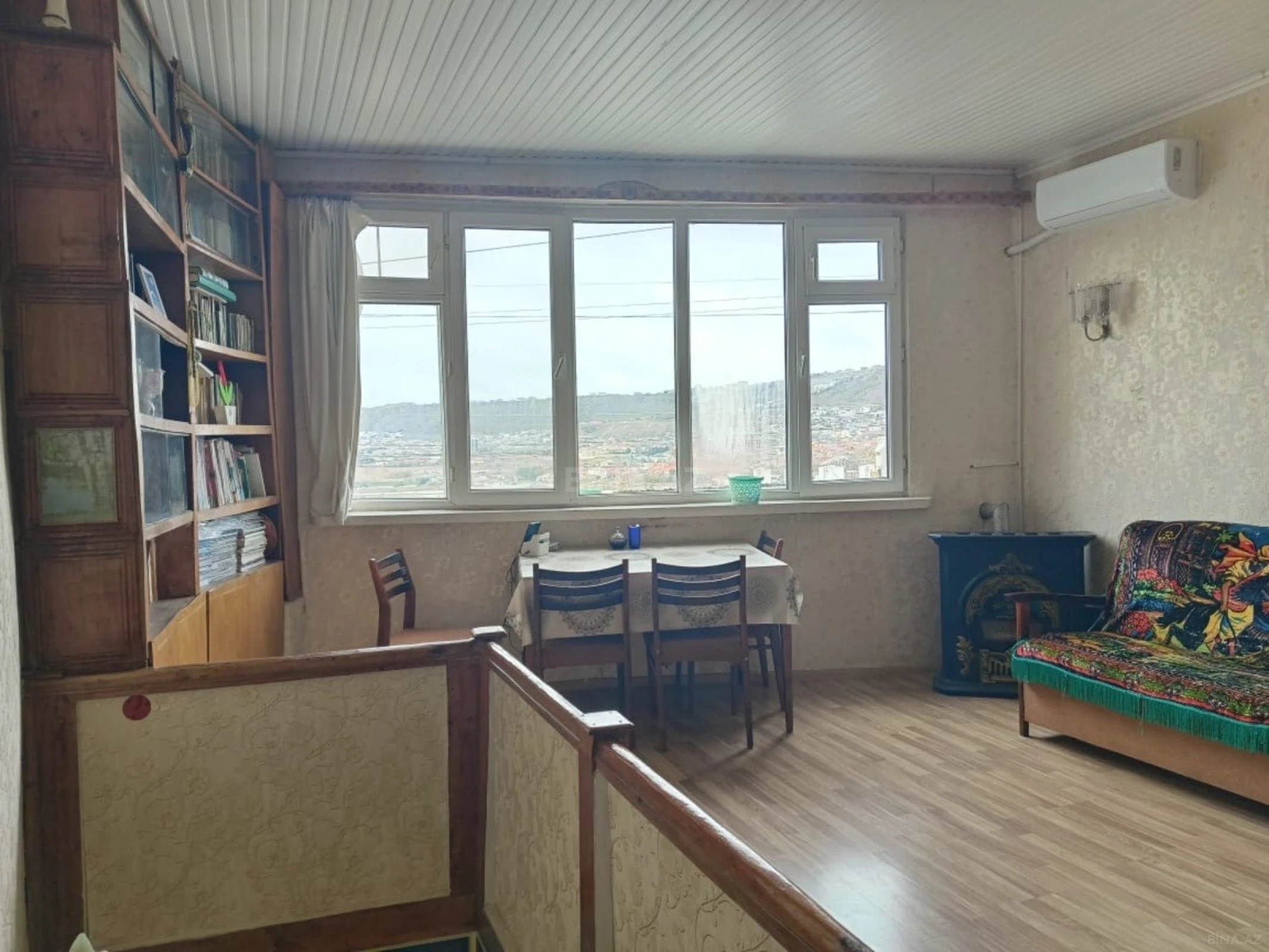 Satılır 4 otaqlı həyət evi 100 m²