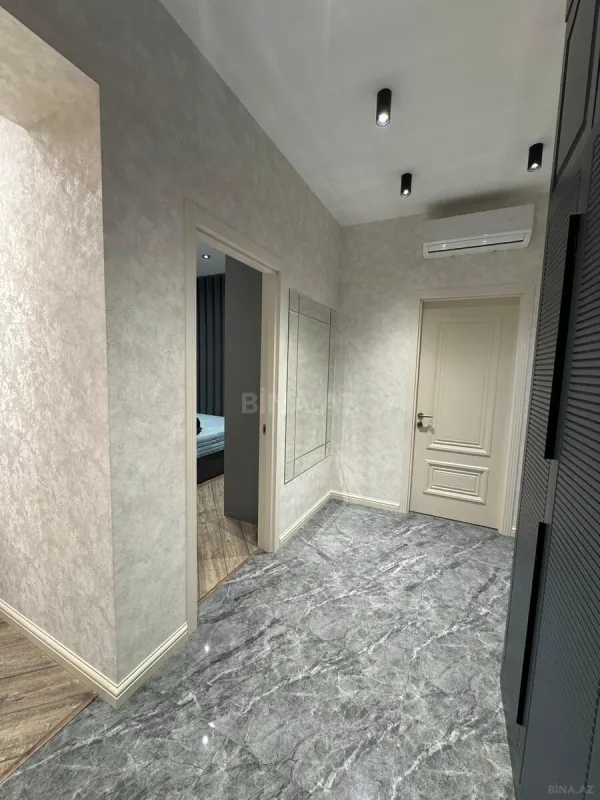 Satılır 3 otaqlı mənzil 77 m²