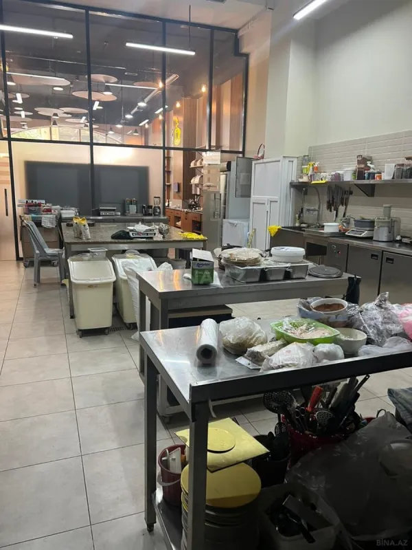 Satılır obyekt 135 m²