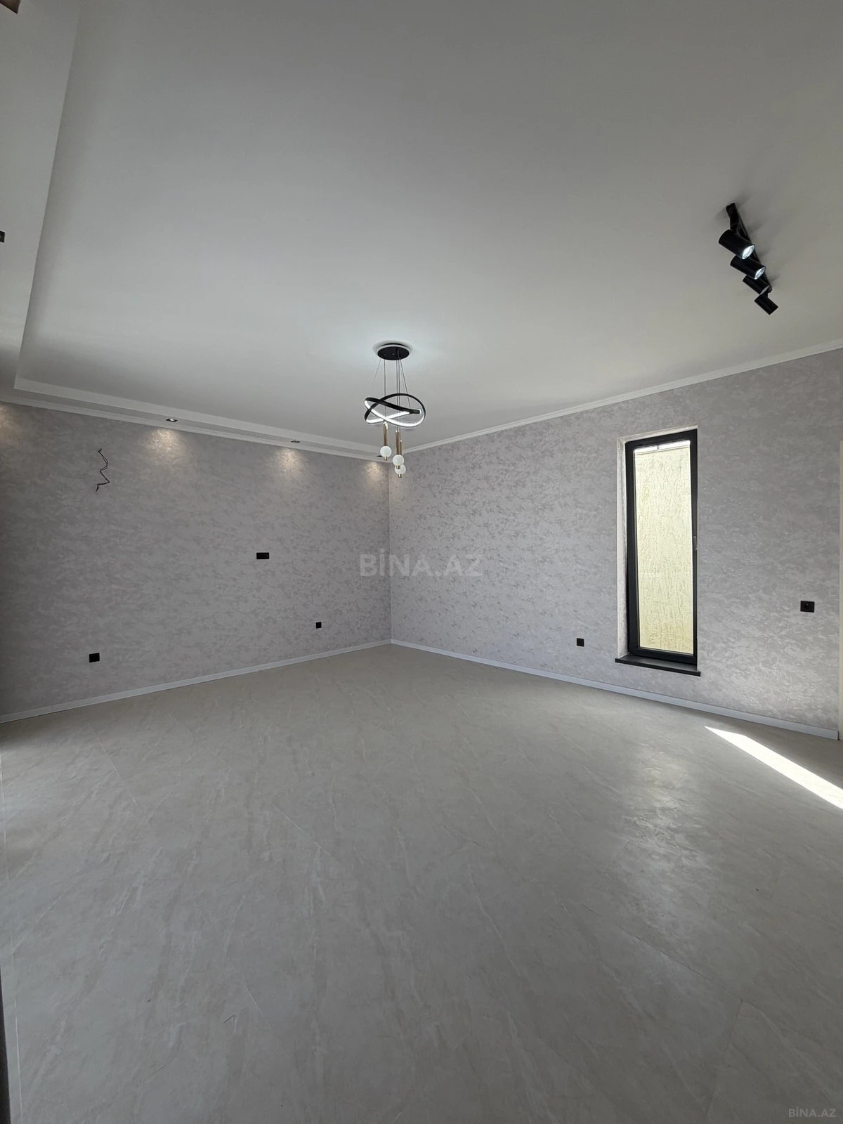 Satılır 3 otaqlı həyət evi 120 m²