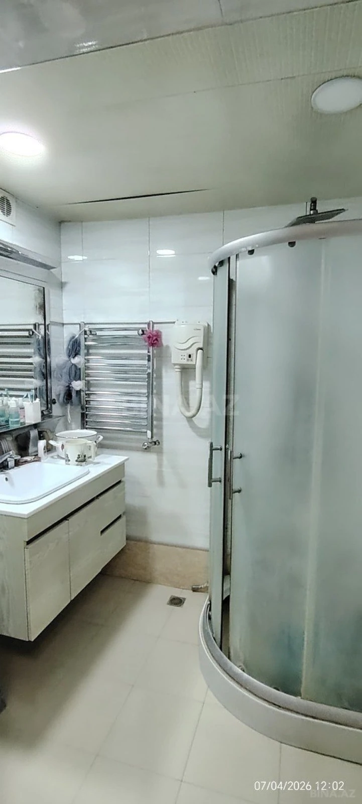 Satılır 3 otaqlı mənzil 96 m²