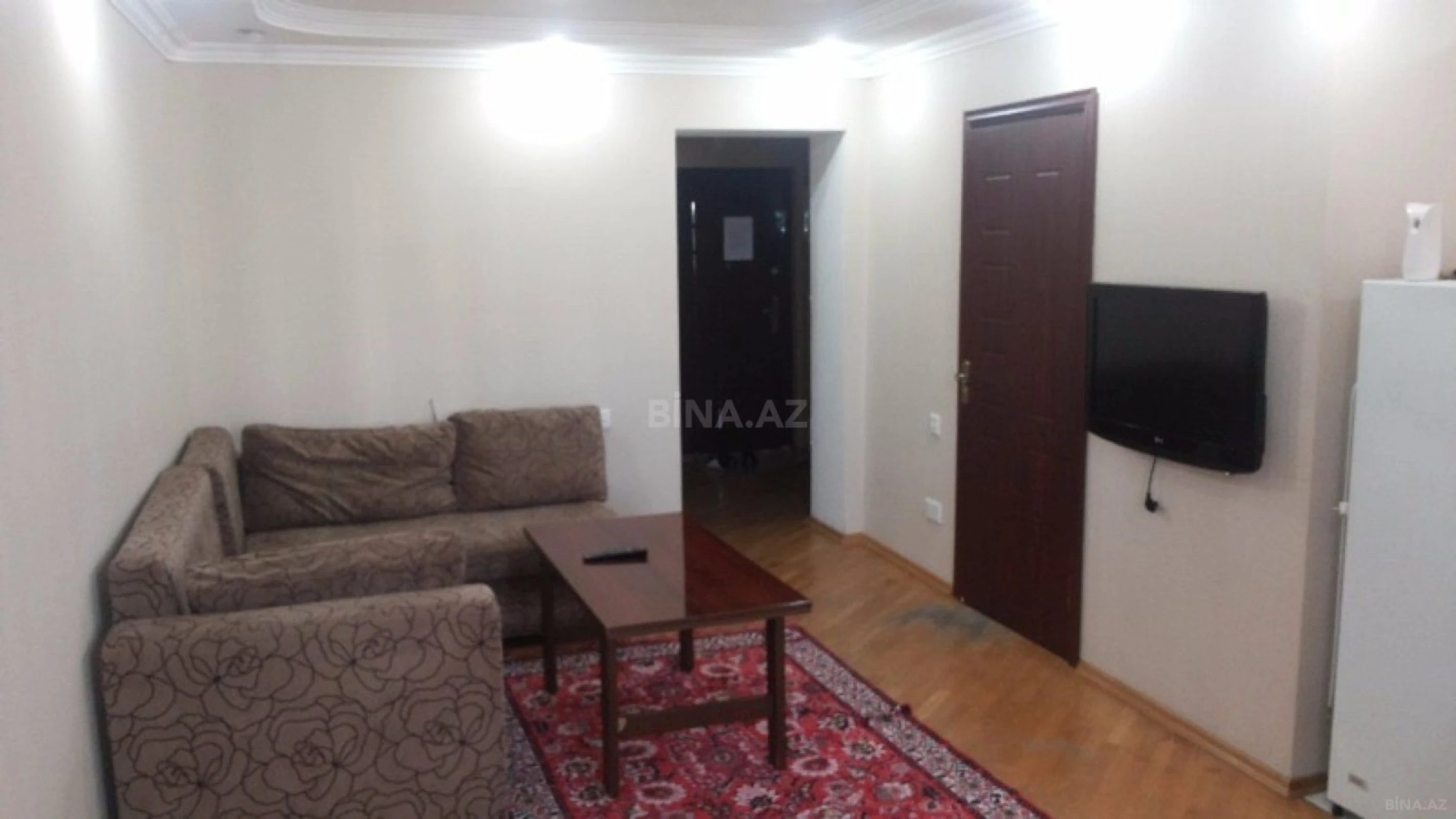 Kirayə verilir 2 otaqlı mənzil 55 m²