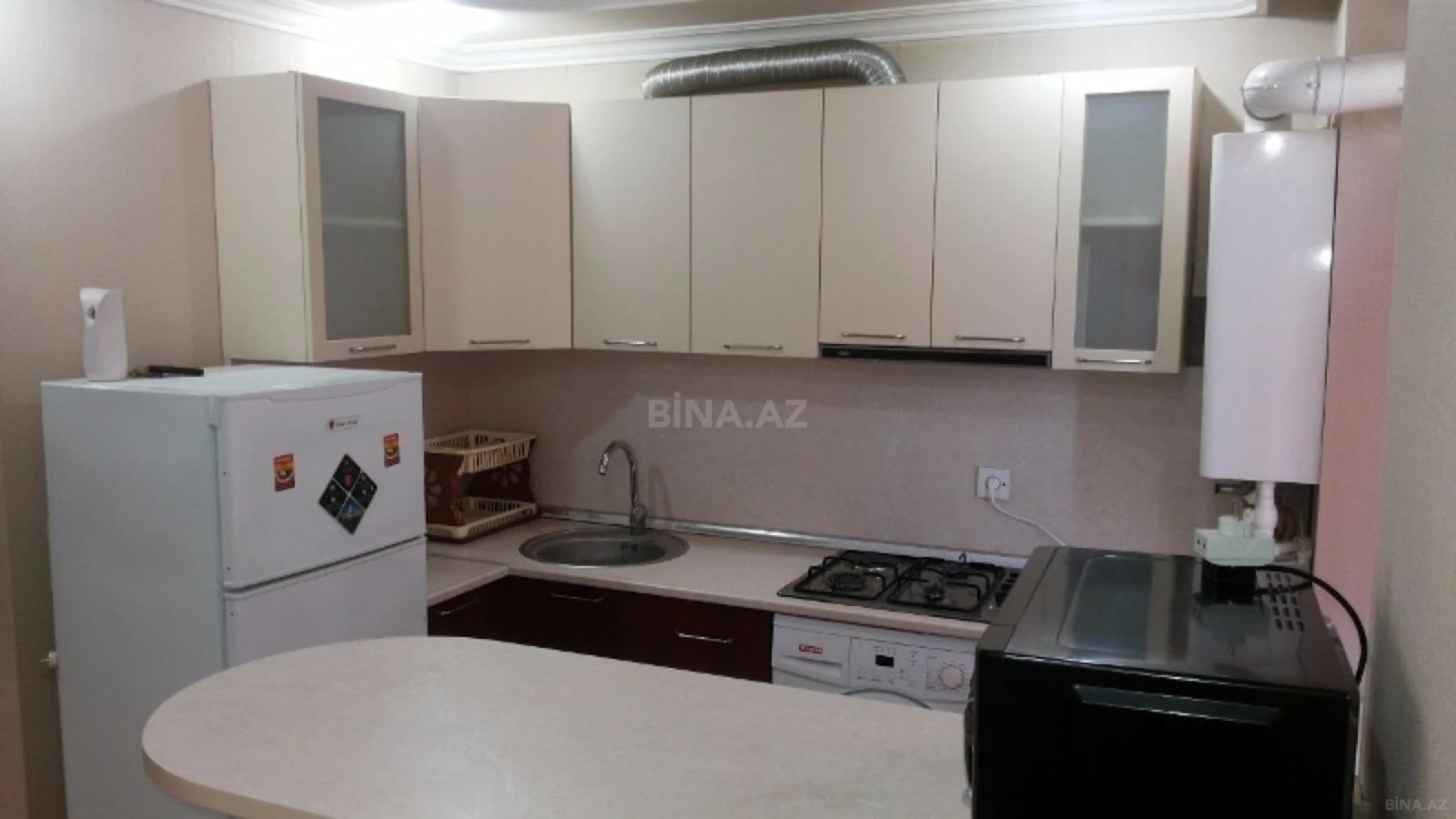 Kirayə verilir 2 otaqlı mənzil 55 m²
