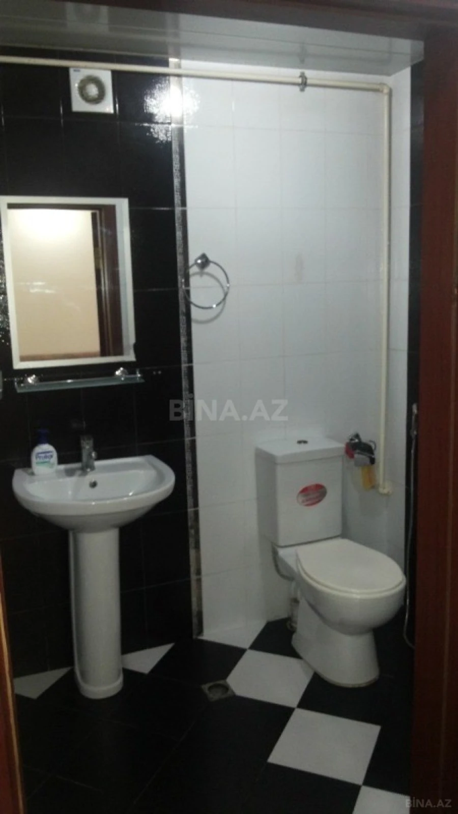 Kirayə verilir 2 otaqlı mənzil 55 m²