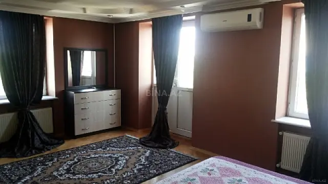 Kirayə verilir 2 otaqlı mənzil 55 m²