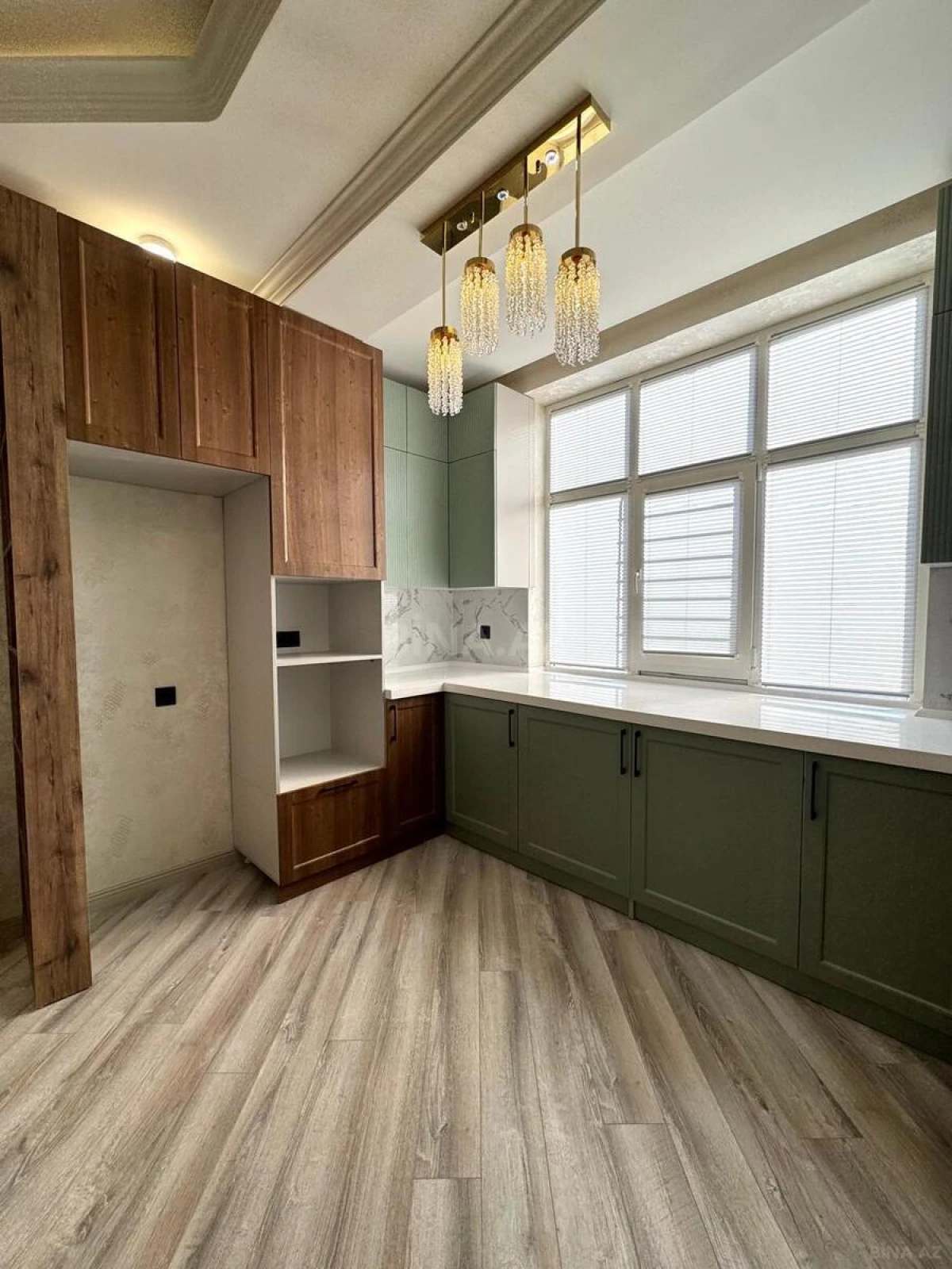 Satılır 3 otaqlı mənzil 86 m²