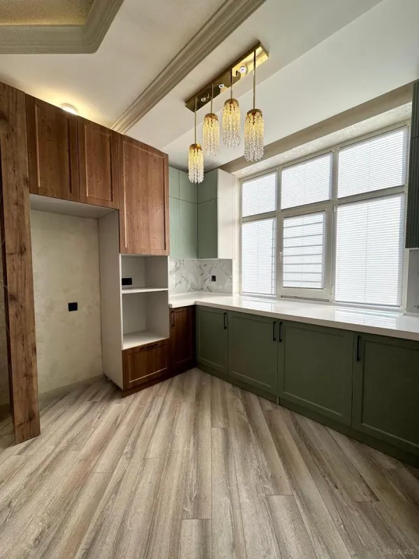 Satılır 3 otaqlı mənzil 86 m²