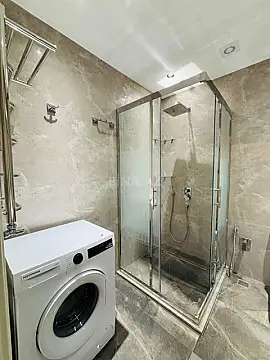 Satılır 3 otaqlı mənzil 127 m²