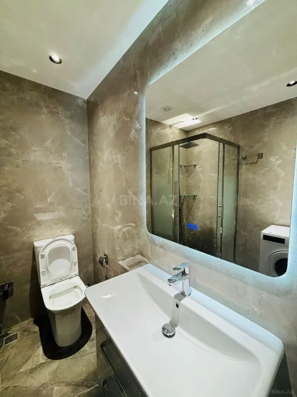 Satılır 3 otaqlı mənzil 127 m²