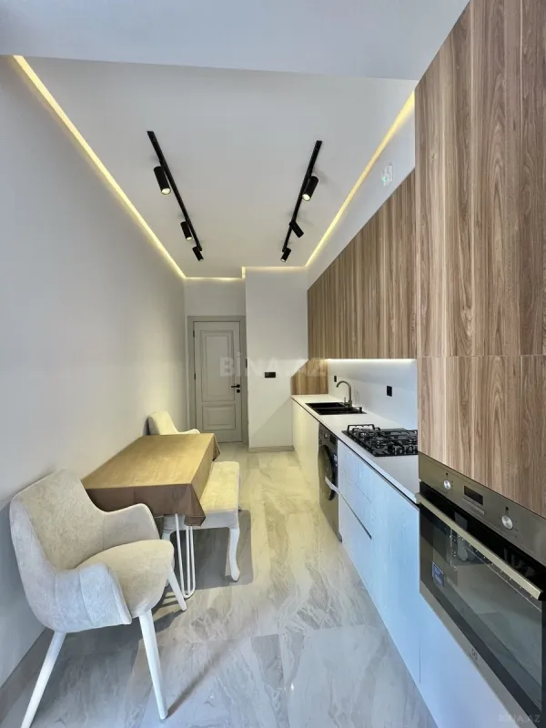 Satılır 3 otaqlı mənzil 77 m²