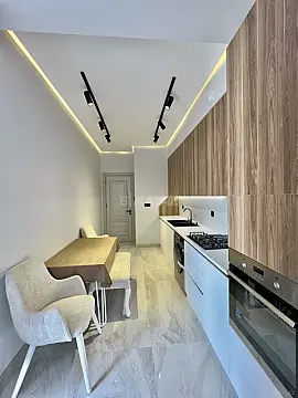 Satılır 3 otaqlı mənzil 77 m²