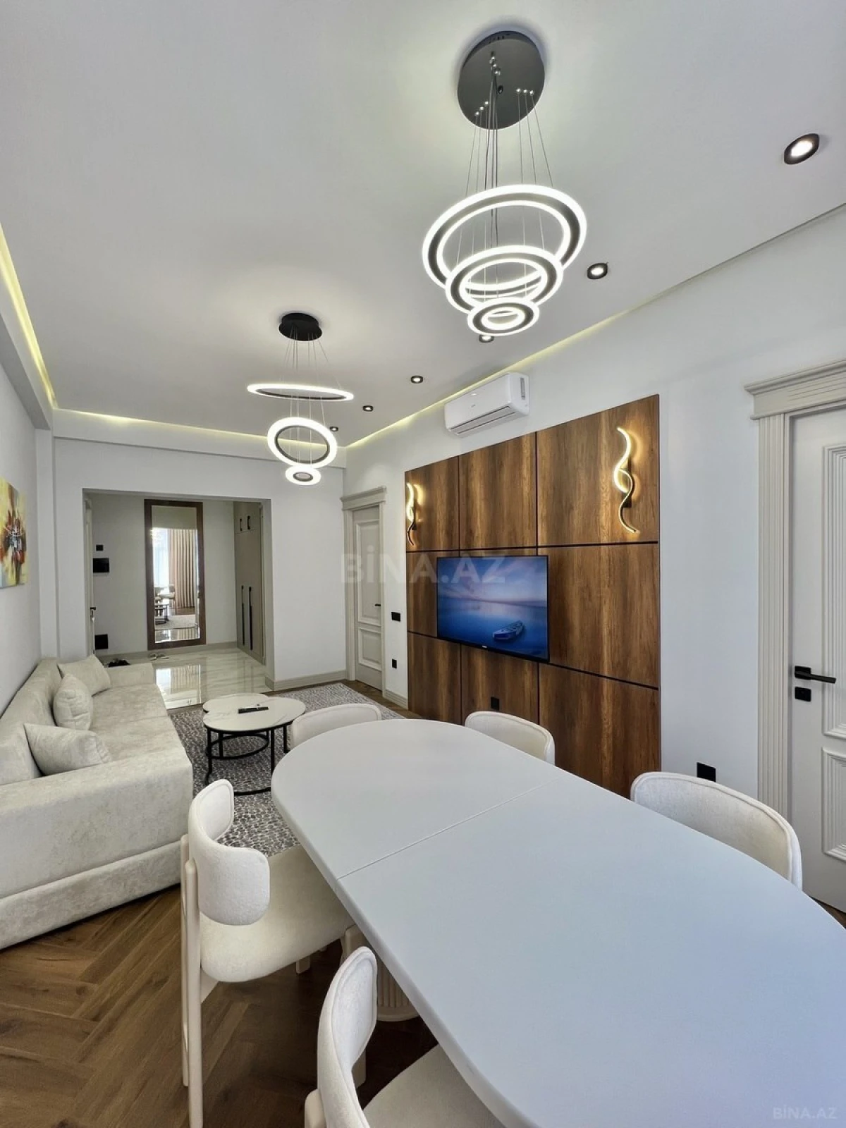 Satılır 3 otaqlı mənzil 77 m²