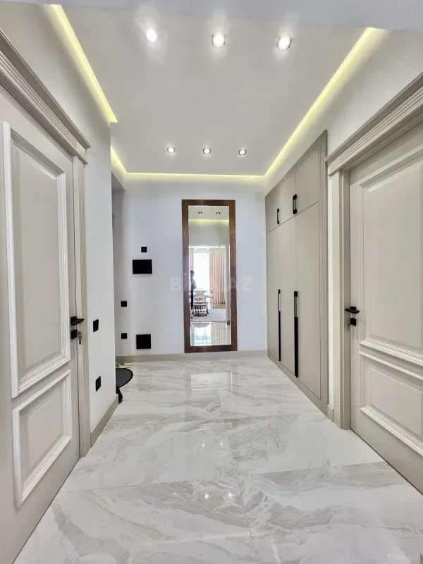 Satılır 3 otaqlı mənzil 77 m²