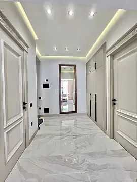 Satılır 3 otaqlı mənzil 77 m²