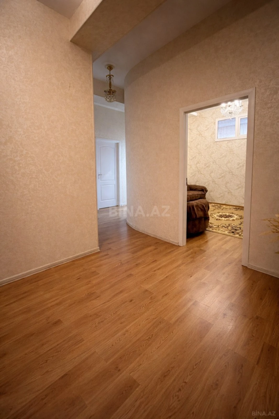 Satılır 3 otaqlı mənzil 90 m²
