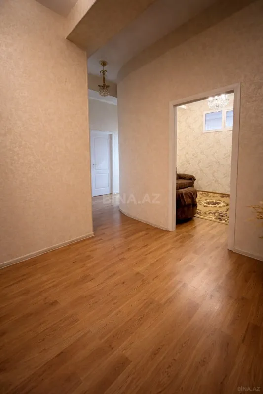 Satılır 3 otaqlı mənzil 90 m²