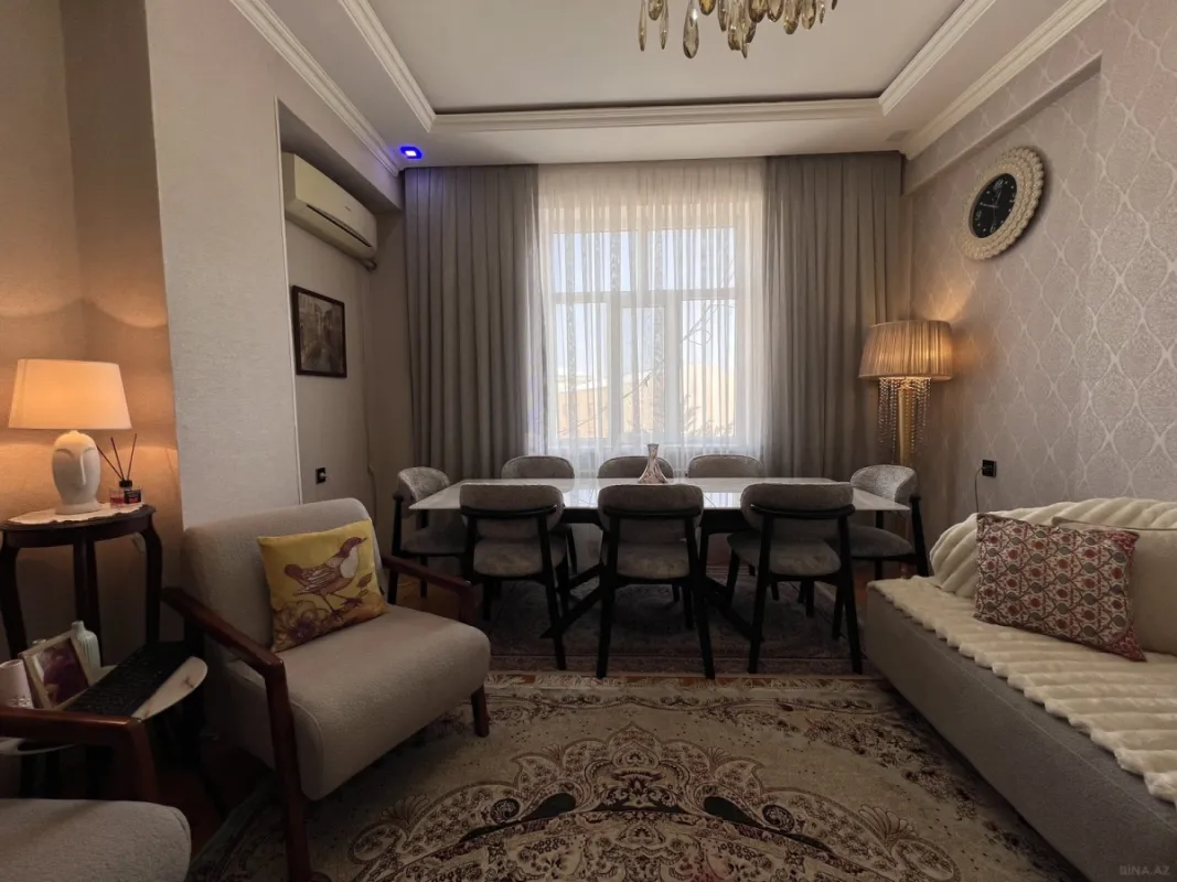 Satılır 3 otaqlı mənzil 96 m²