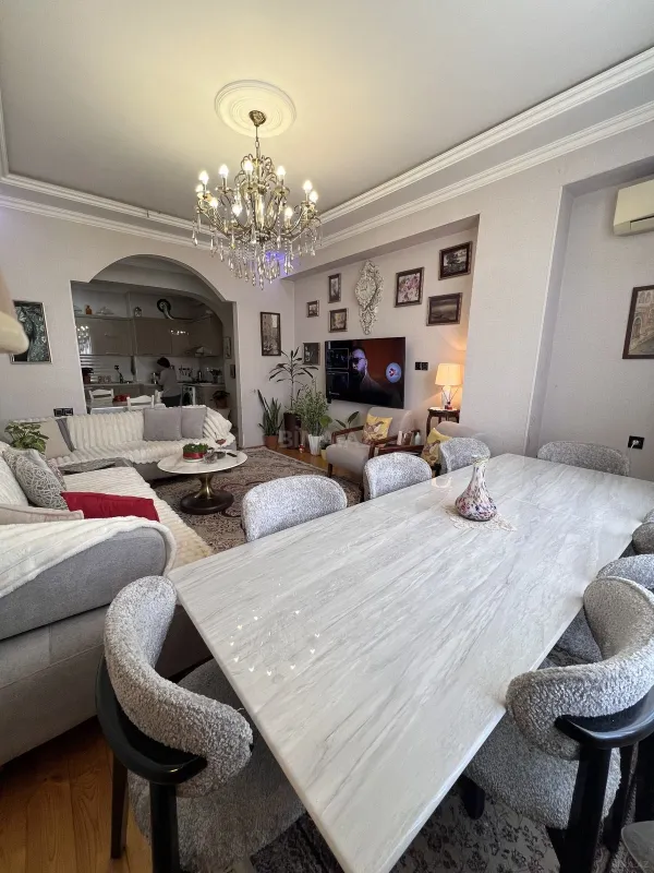 Satılır 3 otaqlı mənzil 96 m²