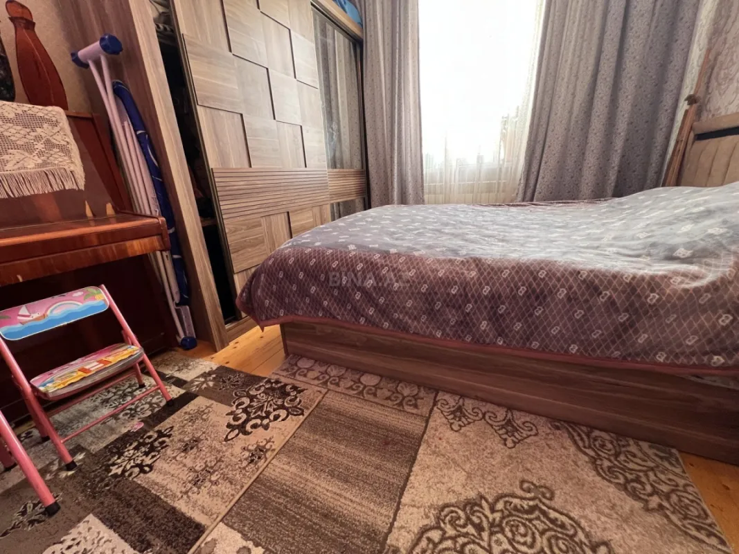 Satılır 3 otaqlı mənzil 96 m²