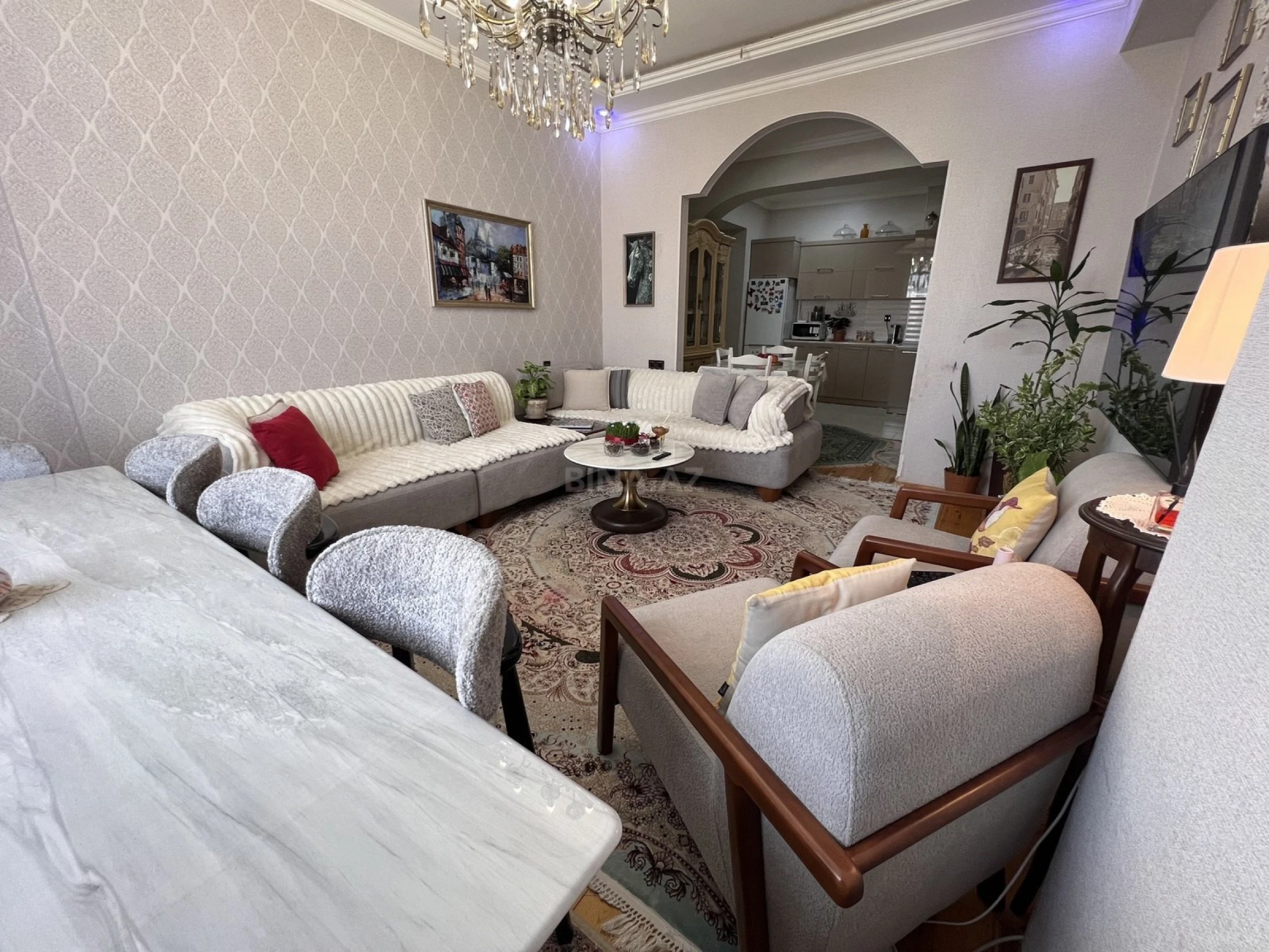 Satılır 3 otaqlı mənzil 96 m²