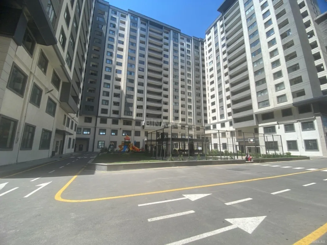 Satılır 2 otaqlı mənzil 70 m²