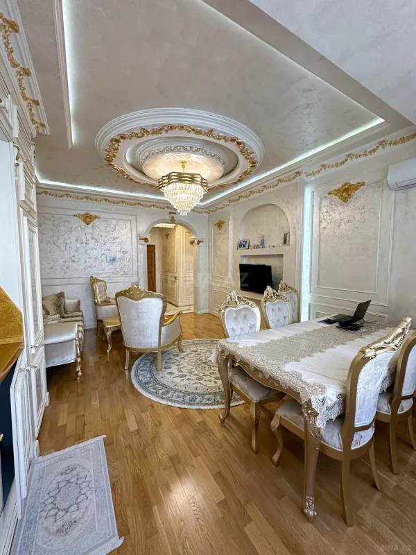 Satılır 2 otaqlı mənzil 70 m²