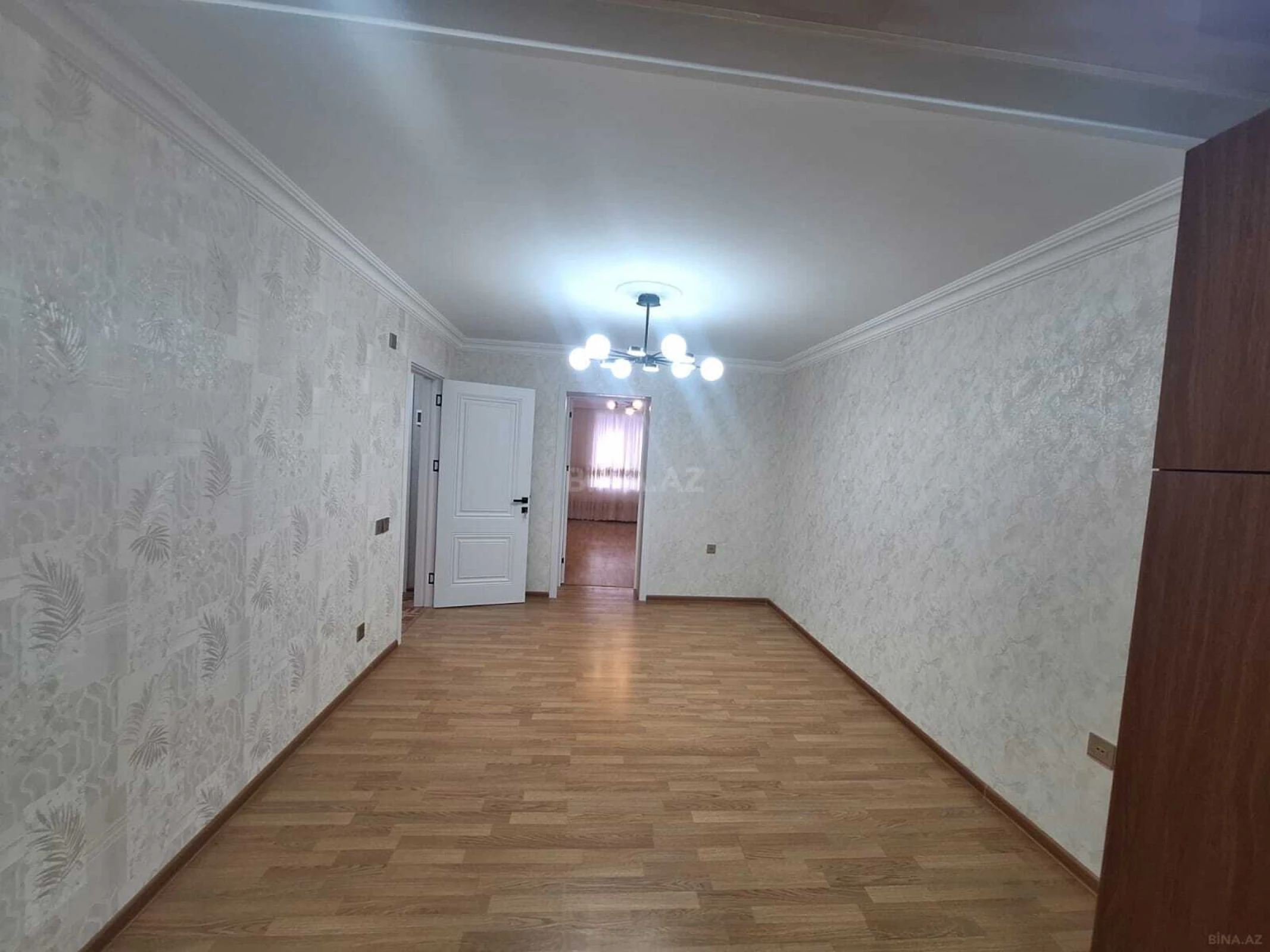 Satılır 3 otaqlı mənzil 68 m²